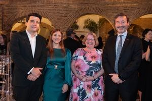 Joshua Wagner, Verónica Conte, Carol Van Der Walt y Alberto Ibeas.