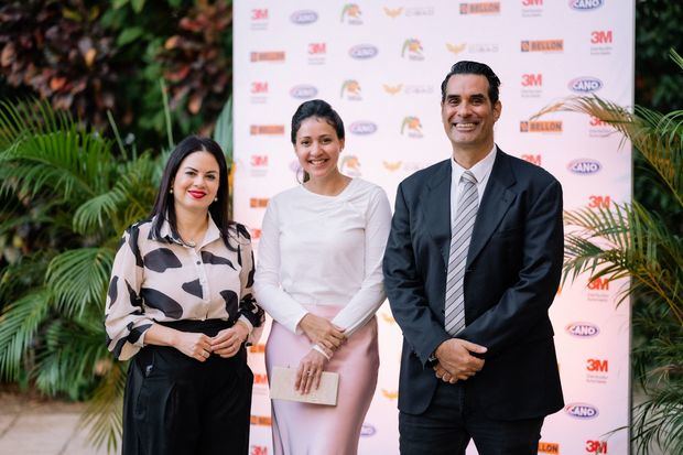 Melissa Genao, Emily McDougall y Edgar Argüello