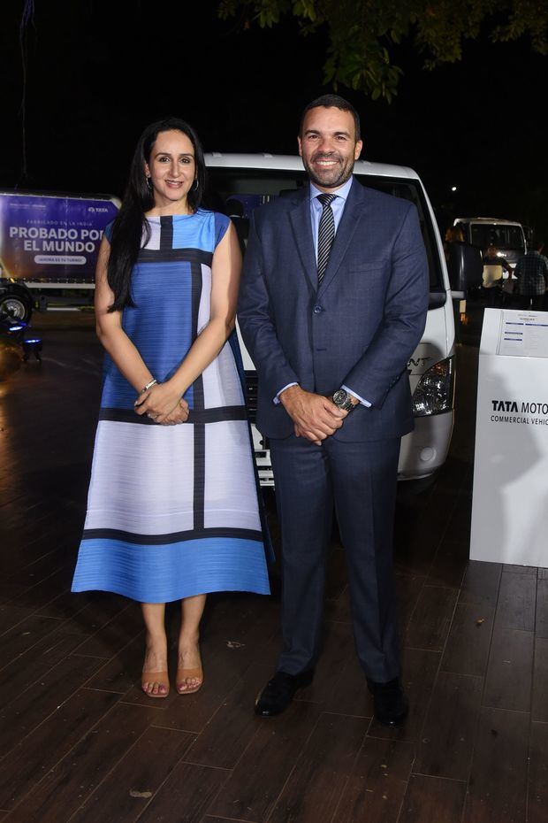 Monica Singh y Erick Jiménez