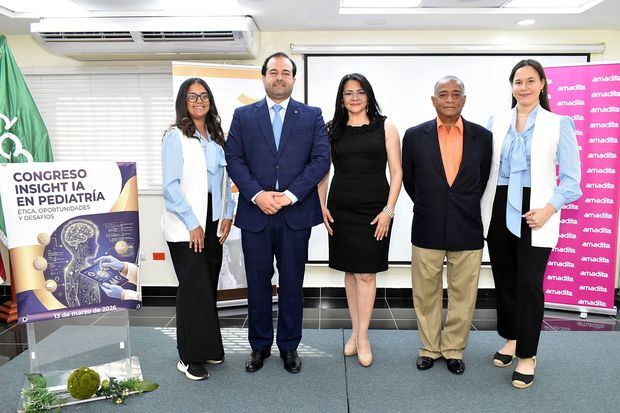 Valery Tejada, Alberto Bergés González, Rosa Álvarez, Manuel Pérez Elizo y Dahianna Fermín.