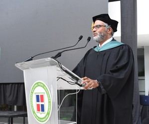 Ing. Feniosky Peña Mora, egresado distinguido UNPHU y decano nacional de Ciencias del Tec de Monterrey.