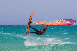 Sarah-Quita, campeona del Mundo de Windsurf Freestyle Grand Slam