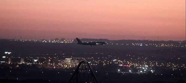 El vuelo AC837 que realizaba el recorrido Madrid-Toronto, operado por la compañía aérea Air Canada, ha tenido que regresar al aeropuerto Adolfo Suárez Madrid-Barajas.