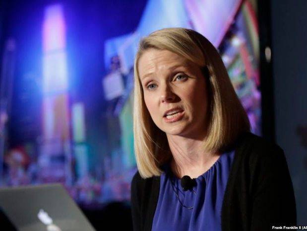 Marissa Mayer, la directora ejecutiva de Yahoo renunciará a su cargo, pero retendrá unos 186 millones de dólares en acciones de la empresa.