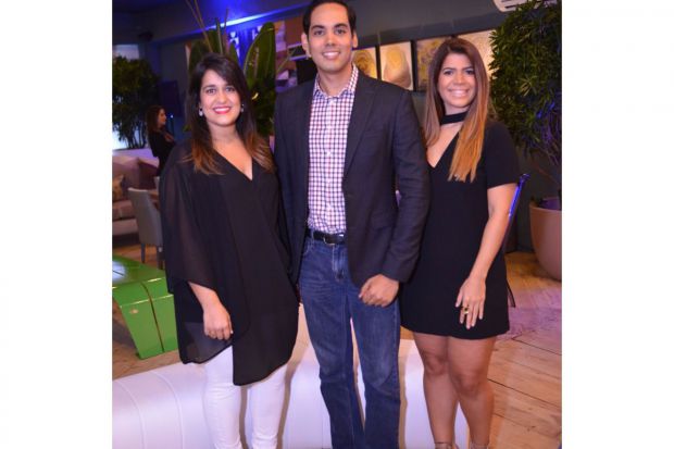 Linette Santana, Bolivar Soto y Annellie Khoury.