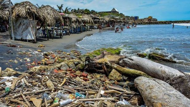 El laboratorio de innovación del Banco Interamericano de Desarrollo, BID Lab, convoca el BlueTech for Waste Challenge, una iniciativa para encontrar soluciones innovadoras que contribuyan a una gestión sostenible de los químicos y residuos peligrosos en doce países de la región del Caribe.