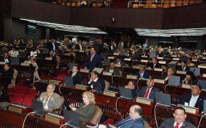 Subcomisión avanza en Proyecto de Ley de Partidos durante su primera reunión