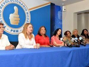 PRM condenan lo dicho por Medina sobre mujeres