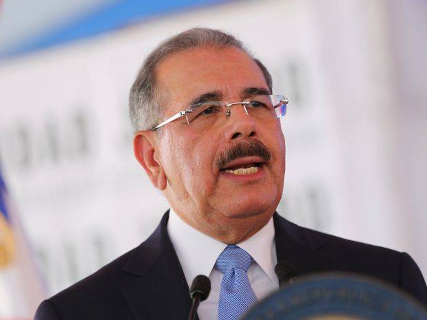 Danilo Medina destaca Listín Diario en su 128 aniversario