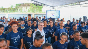 Presidente Abinader termina recorrido de dos días por Herrera, Los Alcarrizos, Pantoja y Pedro Brand