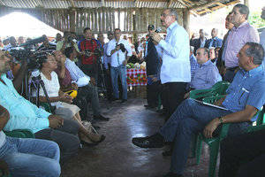 Encuentro con ganaderos.