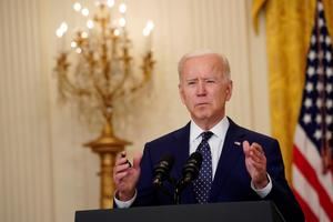 Un Biden conciliador dice que tuvo una llamada respetuosa y sincera con Putin
