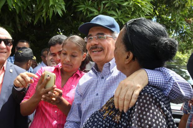 Danilo Medina reactivará actividades productivas de la gente de Palmar de Ocoa