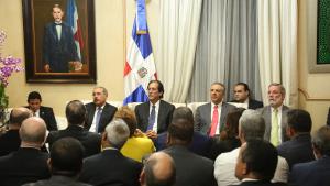 Presidente eval&#250;a junto a ministros y directores realizaciones de los cinco a&#241;os del Gobierno