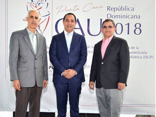 Radhamés Ovalles, Pablo Mateo y Fausto Hernández.