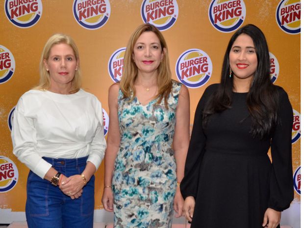 Margarita Turull, Isabel Turull y Alexandra Bodden