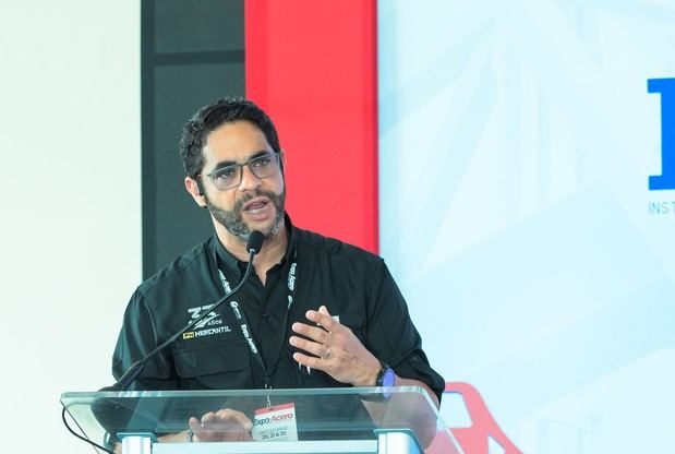 Luis Pérez Miniño de PH Industrial.