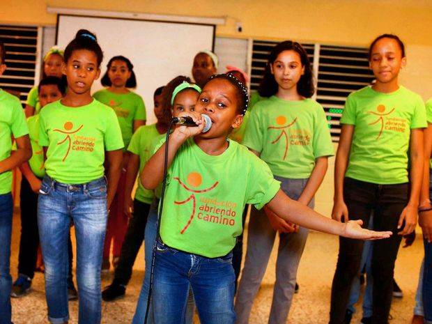 Niños de la Fundaciòn Abriendo Caminos