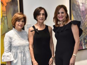 Susy Guzmán, Amaya Salazar y María Isabel Serulle.