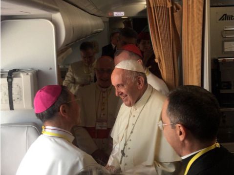 El Papa Francisco ya se encuentra en Myanmar.
