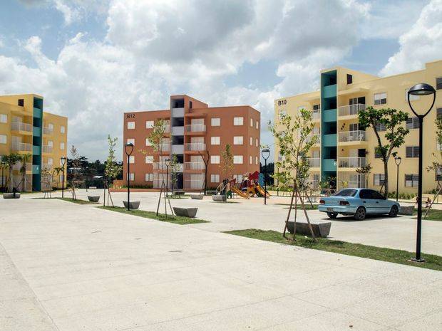 Se busca soluciones del déficit habitacional.