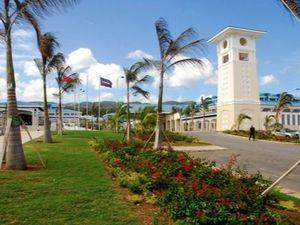 Danilo Medina asiste a apertura de Conferencia Mundial de Turismo en Jamaica