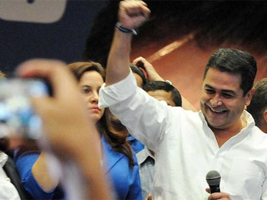 El candidato del gobernante Partido Nacional y presidente del país, Juan Orlando Hernández.