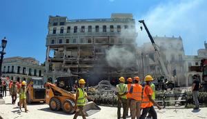 Al menos 22 muertos en la explosión de un hotel de lujo en La Habana