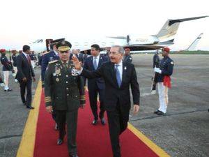 Tras asumir Presidencia Pro Témpore SICA, Danilo Medina regresa al país procedente de Panamá