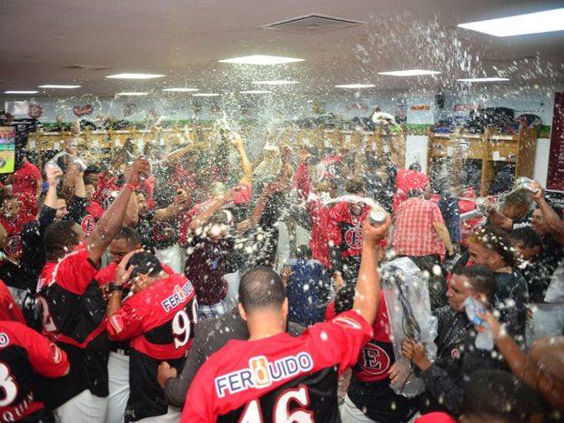 Leones se inscriben una vez más en el Round Robin.