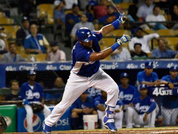 Tigres avanzan a la semifinal del béisbol dominicano.