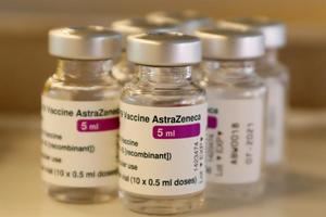 El país recibe el primer lote de vacunas anticovid de COVAX