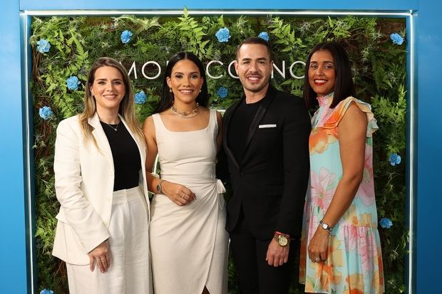 Stephanie Hernández, Vanessa de Jesús, Kristian Aranda y Yocasta Vélez.