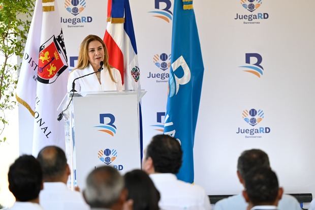 La alcaldesa del Distrito Nacional, Carolina Mejía.