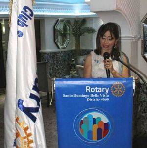 Hilda García durante el discurso central de la actividad.