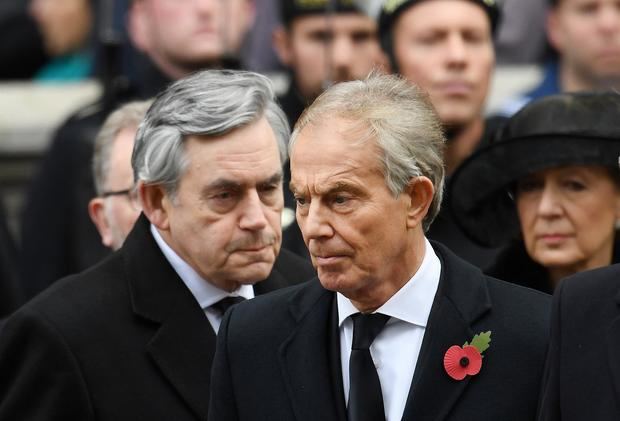 Un grupo de 230 antiguos líderes mundiales, como los ex jefes del Gobierno británico, Gordon Brown o Tony Blair, han respaldado una petición promovida por la organización humanitaria Save the Children para que los países del G7 financien la vacunación contra la covid-19 en zonas más pobres.