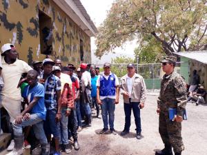 Migración interviene Puerto Plata y detiene cientos de extranjeros