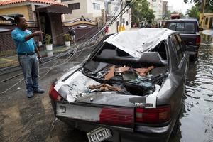 Laura deja muerte y destrucción a su paso por República Dominicana y Haití