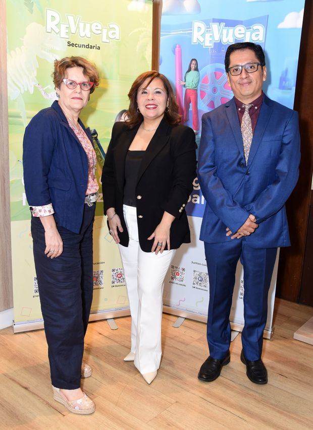 Mónica Volonteri, Gabriela Huguet, Carlos Aburto.