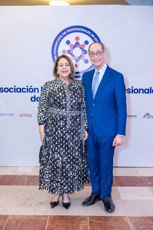 Adopep: Nace el primer gremio de profesionales de etiqueta y protocolo en R. Dominicana