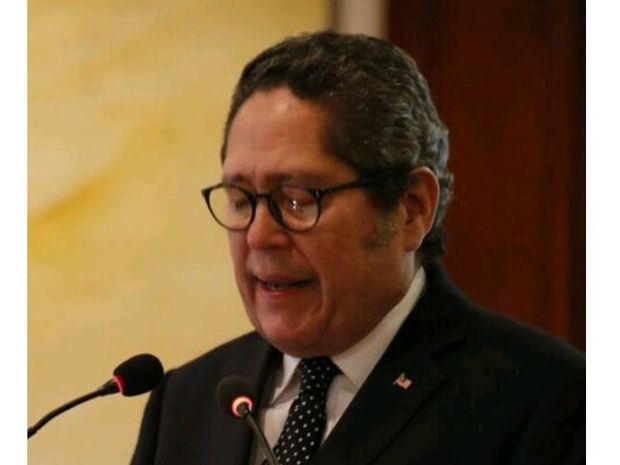Fernando González Nicolás.