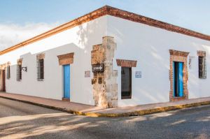 Casa Quien y Ediciones de a Poco organizan "Junta de Libros Vecinos "