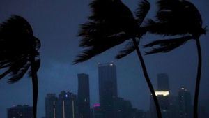 Anticipan una menor probabilidad de huracanes este año en el Atlántico