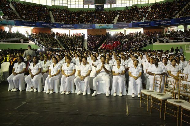 Escuelas Vocacionales de las Fuerzas Armadas y la Policía Nacional.