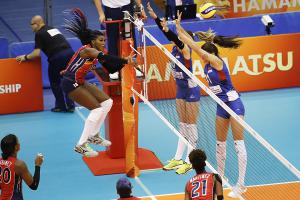RD cayó 3-0 ante Brasil en su segundo partido en el Mundial de Voleibol Femenino