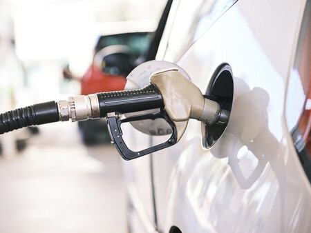 Gobierno destina RD$ 1,800 millones para contener aumentos de los combustibles.