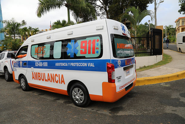 Presidente Danilo Medina deja en funcionamiento Sistema 911 en Samaná 