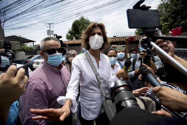 La aspirante a la Presidencia de Nicaragua Cristiana Chamorro Barrios.