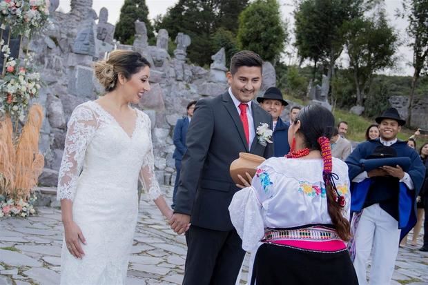 Fotografía sin fecha, cedida por Quito Turismo de una boda al estilo ancestral.