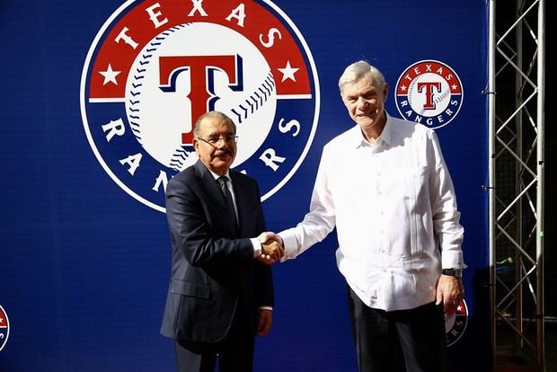 Presidente Danilo Medina asiste a inicio operaciones de academia de béisbol Rangers de Texas, en Boca Chica.